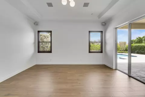 Living - 119 Steeple Cir, Jupiter, FL 33458 photo 10 of 12