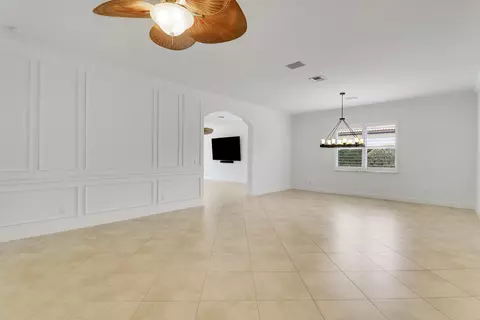 Living - 119 Steeple Cir, Jupiter, FL 33458 photo 4 of 12