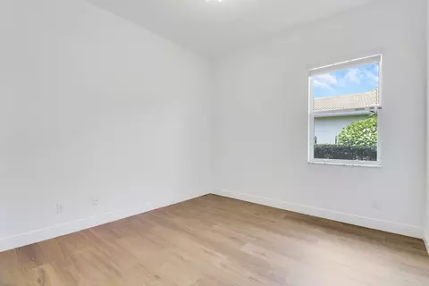 Bedroom - 119 Steeple Cir, Jupiter, FL 33458 photo 4 of 4