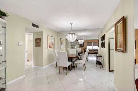 Dining - 14290 Nesting Way #A, Delray Beach, FL 33484 photo 1 of 3