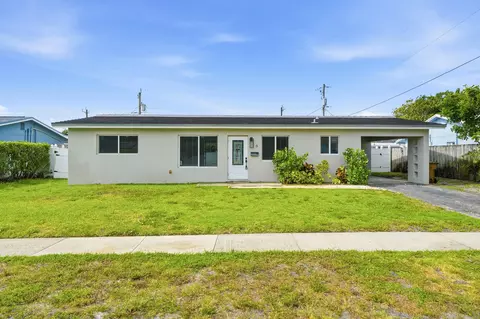 6 SE 14th Ct, Deerfield Beach, FL 33441
