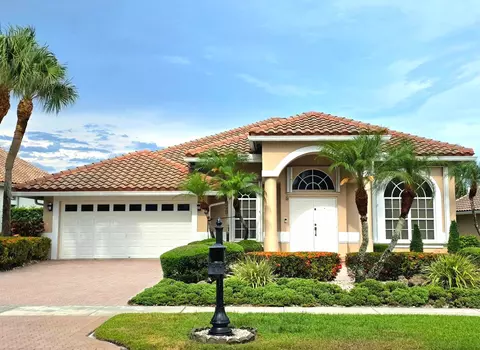 10653 St Thomas Dr, Boca Raton, FL 33498