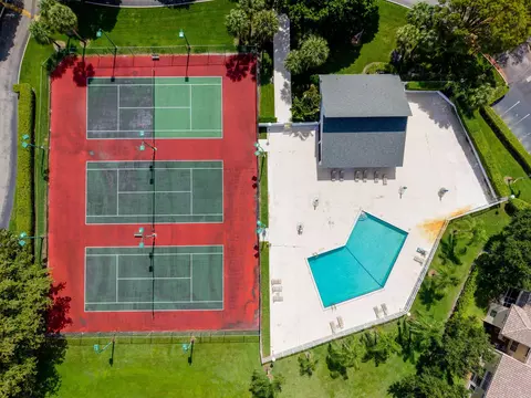 View/Area - 16353 Malibu Dr #61, Weston, FL 33326 photo 4 of 4