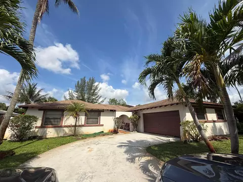 915 Ryanwood Dr, West Palm Beach, FL 33413