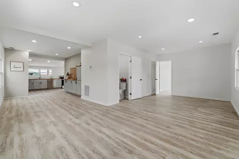 1566 NW 9th Ave, Stuart, FL 34994
