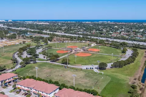 51 Lancaster Rd, Boynton Beach, FL 33426 photo 7