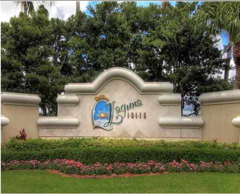 6249 SW 194th Ave, Fort Lauderdale, FL 33332