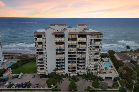 800 Ocean Dr #1105, Juno Beach, FL 33408