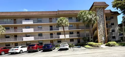 4970 E Sabal Palm Blvd #315, Tamarac, FL 33319