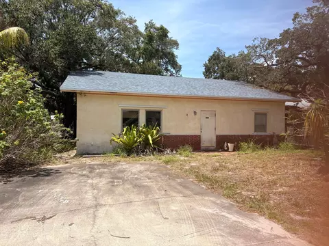 968 NE Kubin Ave, Jensen Beach, FL 34957