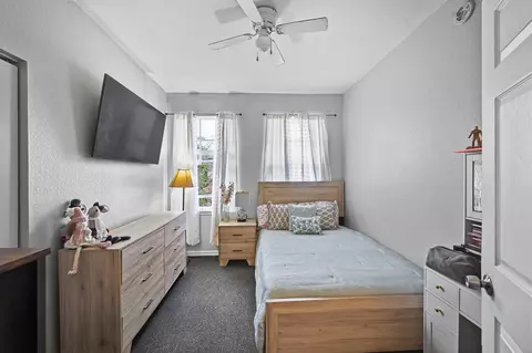 Bedroom - 6450 W Sample Rd #6450, Coral Springs, FL 33067 photo 1 of 5
