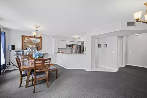 Dining - 6450 W Sample Rd #6450, Coral Springs, FL 33067 photo 2 of 2