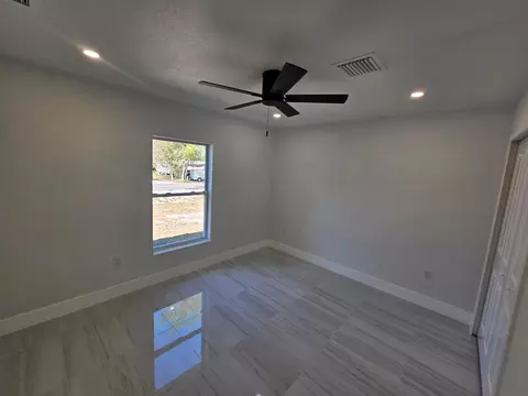 Bedroom - 2964 NW 36th Ave, Okeechobee, FL 34972 photo 3 of 3