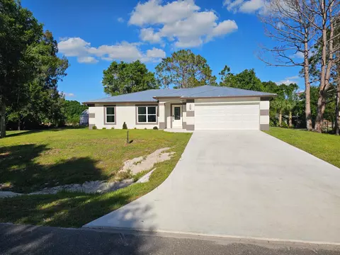 Exterior - 2964 NW 36th Ave, Okeechobee, FL 34972 photo 4 of 6