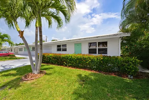 728 Ridge Rd #35, Lantana, FL 33462