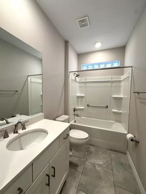 Bath - 9031 SW 75th Loop, Ocala, FL 34481 photo 4 of 5