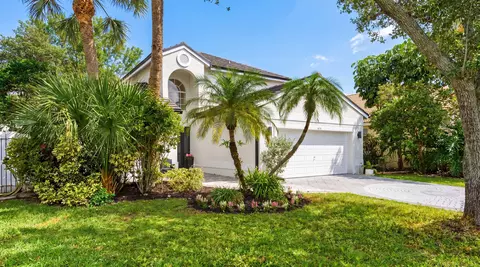 6726 Remington Pl, Lake Worth, FL 33463