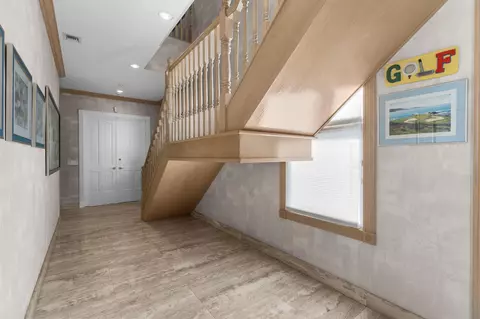 Entry Way - 1800 Eagle Trace Blvd, Coral Springs, FL 33071 photo 13 of 18