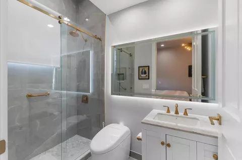 Bath - 1800 Eagle Trace Blvd, Coral Springs, FL 33071 photo 3 of 7