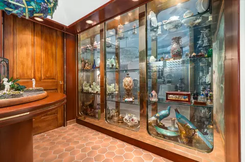 Entry Way - 1800 Eagle Trace Blvd, Coral Springs, FL 33071 photo 10 of 18