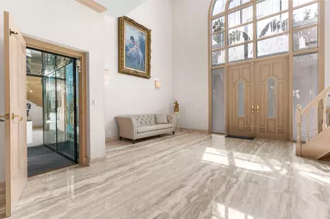 Entry Way - 1800 Eagle Trace Blvd, Coral Springs, FL 33071 photo 4 of 18