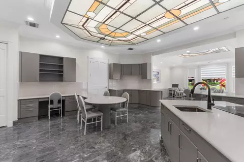 Kitchen - 1800 Eagle Trace Blvd, Coral Springs, FL 33071 photo 3 of 8