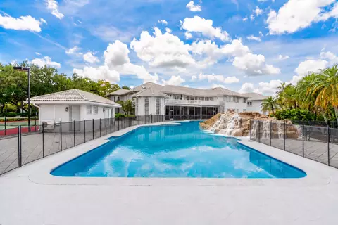Exterior - 1800 Eagle Trace Blvd, Coral Springs, FL 33071 photo 8 of 13
