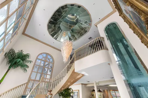 Entry Way - 1800 Eagle Trace Blvd, Coral Springs, FL 33071 photo 3 of 18