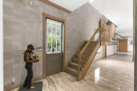 Entry Way - 1800 Eagle Trace Blvd, Coral Springs, FL 33071 photo 12 of 18