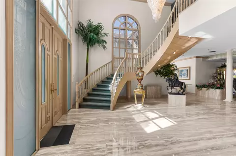 Entry Way - 1800 Eagle Trace Blvd, Coral Springs, FL 33071 photo 2 of 18