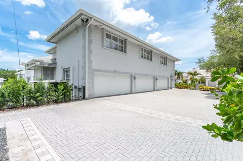 Exterior - 1800 Eagle Trace Blvd, Coral Springs, FL 33071 photo 7 of 13