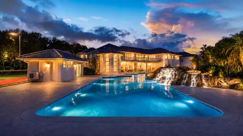 Exterior - 1800 Eagle Trace Blvd, Coral Springs, FL 33071 photo 2 of 13
