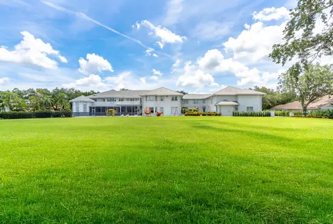 Exterior - 1800 Eagle Trace Blvd, Coral Springs, FL 33071 photo 12 of 13