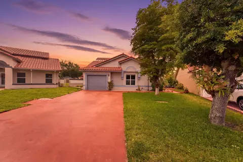 19035 NW 54th Pl, Miami Gardens, FL 33055