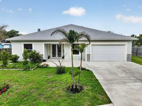 1974 SW Idaho Ln, Port Saint Lucie, FL 34953