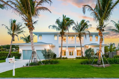 91 Golfview Dr, Tequesta, FL 33469