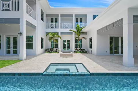 Exterior - 91 Golfview Dr, Tequesta, FL 33469 photo 14 of 15