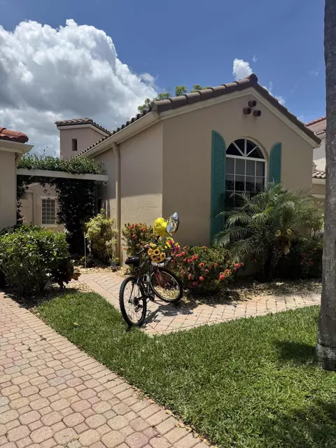 48 Via Del Corso, Palm Beach Gardens, FL 33418