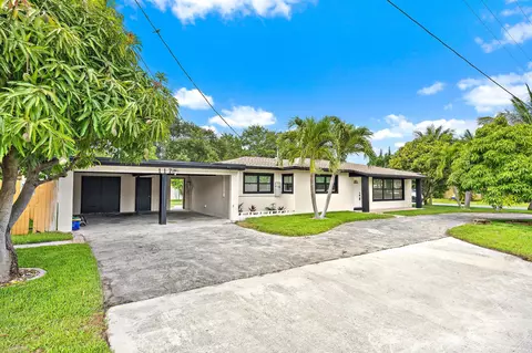 117 SE 22nd Ave, Boynton Beach, FL 33435