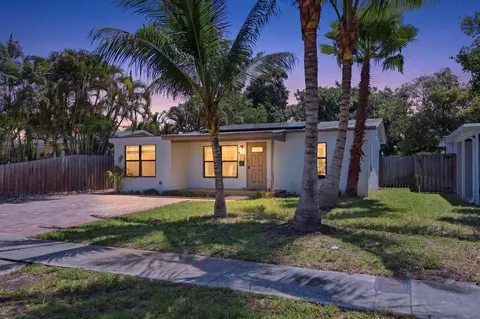 5224 NE 2nd Ter, Oakland Park, FL 33334