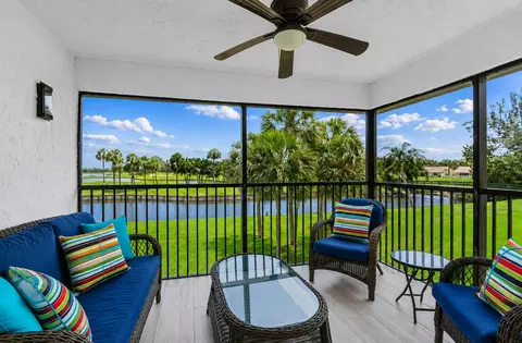 24 Southport Ln #H, Boynton Beach, FL 33436