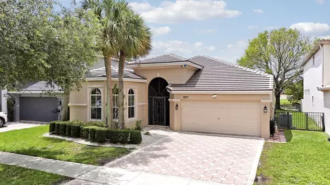 7077 Copperfield Cir, Lake Worth, FL 33467