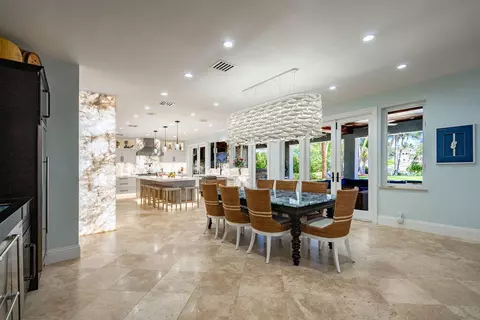 Dining - 4130 NE 31st Ave, Lighthouse Point, FL 33064 photo 2 of 2
