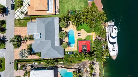 View/Area - 4130 NE 31st Ave, Lighthouse Point, FL 33064 photo 11 of 12