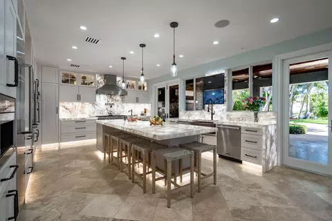 Kitchen - 4130 NE 31st Ave, Lighthouse Point, FL 33064 photo 1 of 12