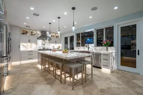 Kitchen - 4130 NE 31st Ave, Lighthouse Point, FL 33064 photo 2 of 12