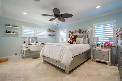Bedroom - 4130 NE 31st Ave, Lighthouse Point, FL 33064 photo 6 of 6