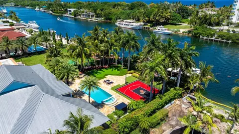 View/Area - 4130 NE 31st Ave, Lighthouse Point, FL 33064 photo 6 of 12