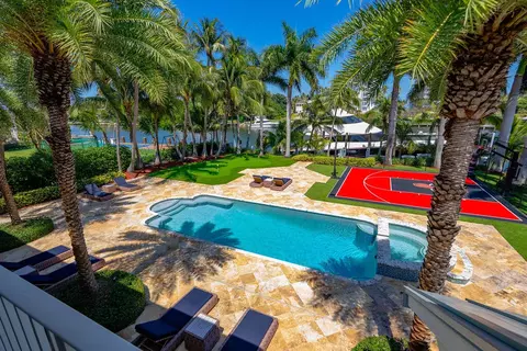 Exterior - 4130 NE 31st Ave, Lighthouse Point, FL 33064 photo 11 of 29