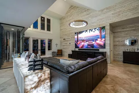Living - 4130 NE 31st Ave, Lighthouse Point, FL 33064 photo 2 of 2